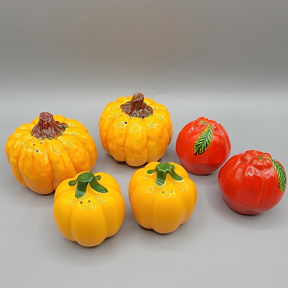 Vegetable Salt & Pepper Shakers Lot (3) Yellow Peppers, Pumpkins, Tomatoes